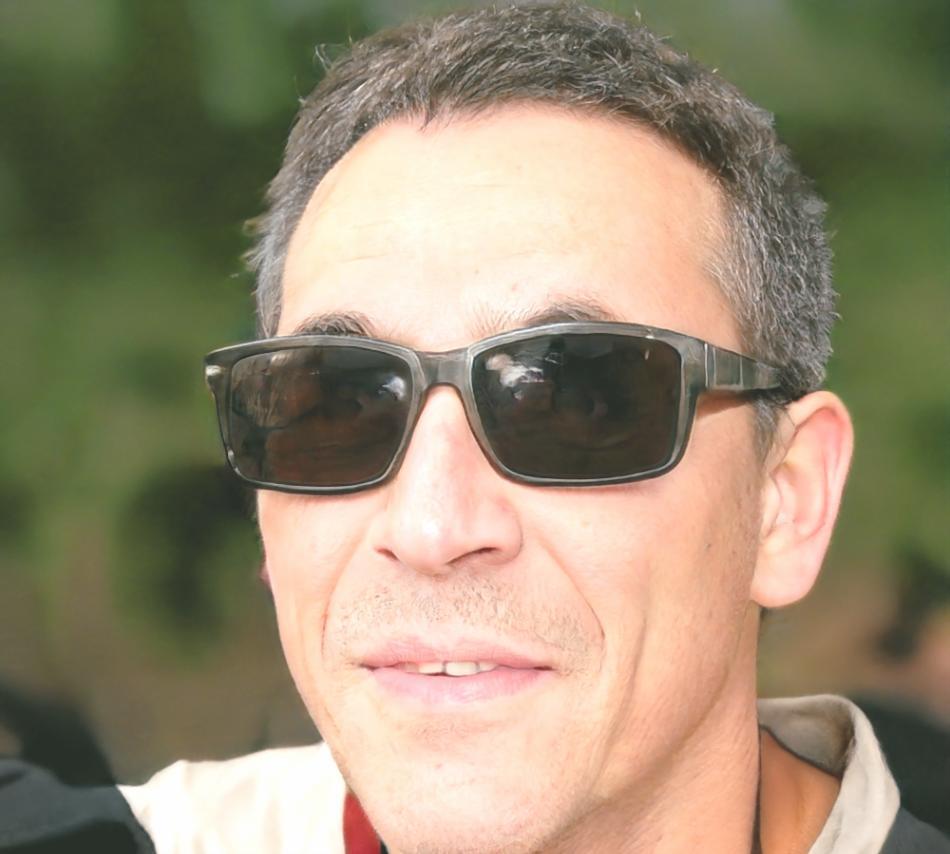 Marc Dubois, Analyste Senior
